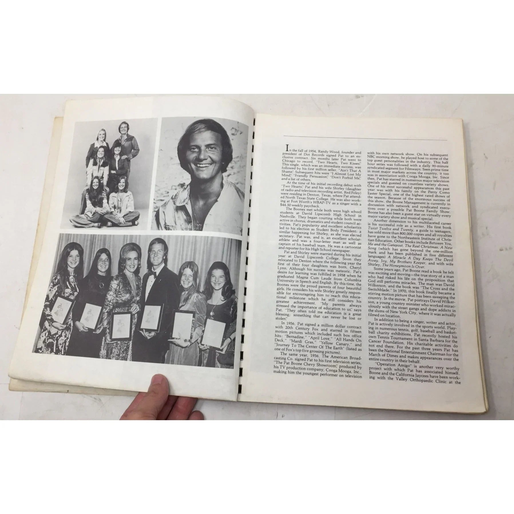 Vintage Pat Boone Deluxe Song book - A+ Stuff - Books - A+ Stuff