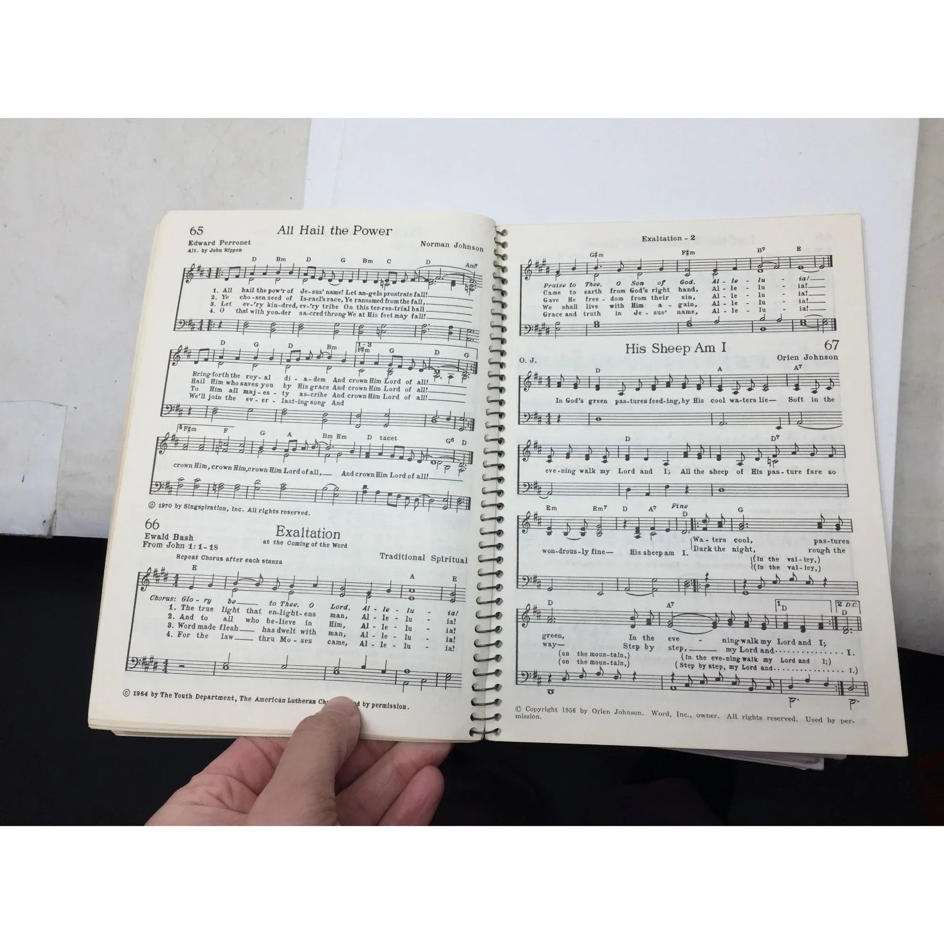 Vintage Songbook - Folk Hymnal for the Now Generation - A+ Stuff - Books - A+ Stuff