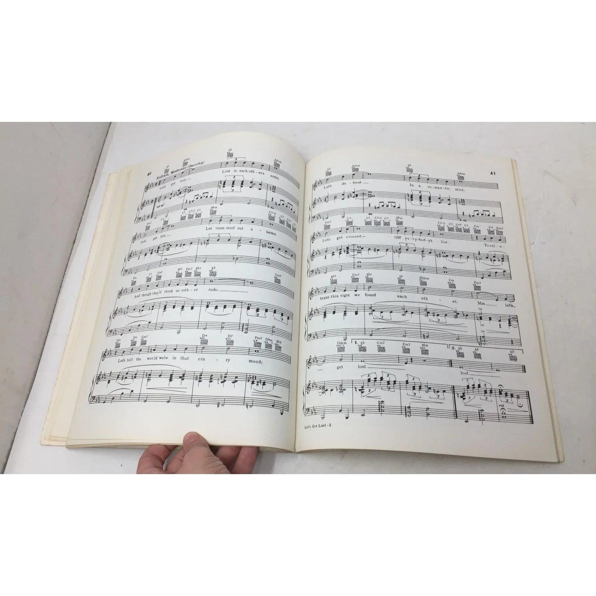 Vintage Top Pop Hits Songbook - A collection of popular standard song hits - A+ Stuff - Sheet Music - A+ Stuff