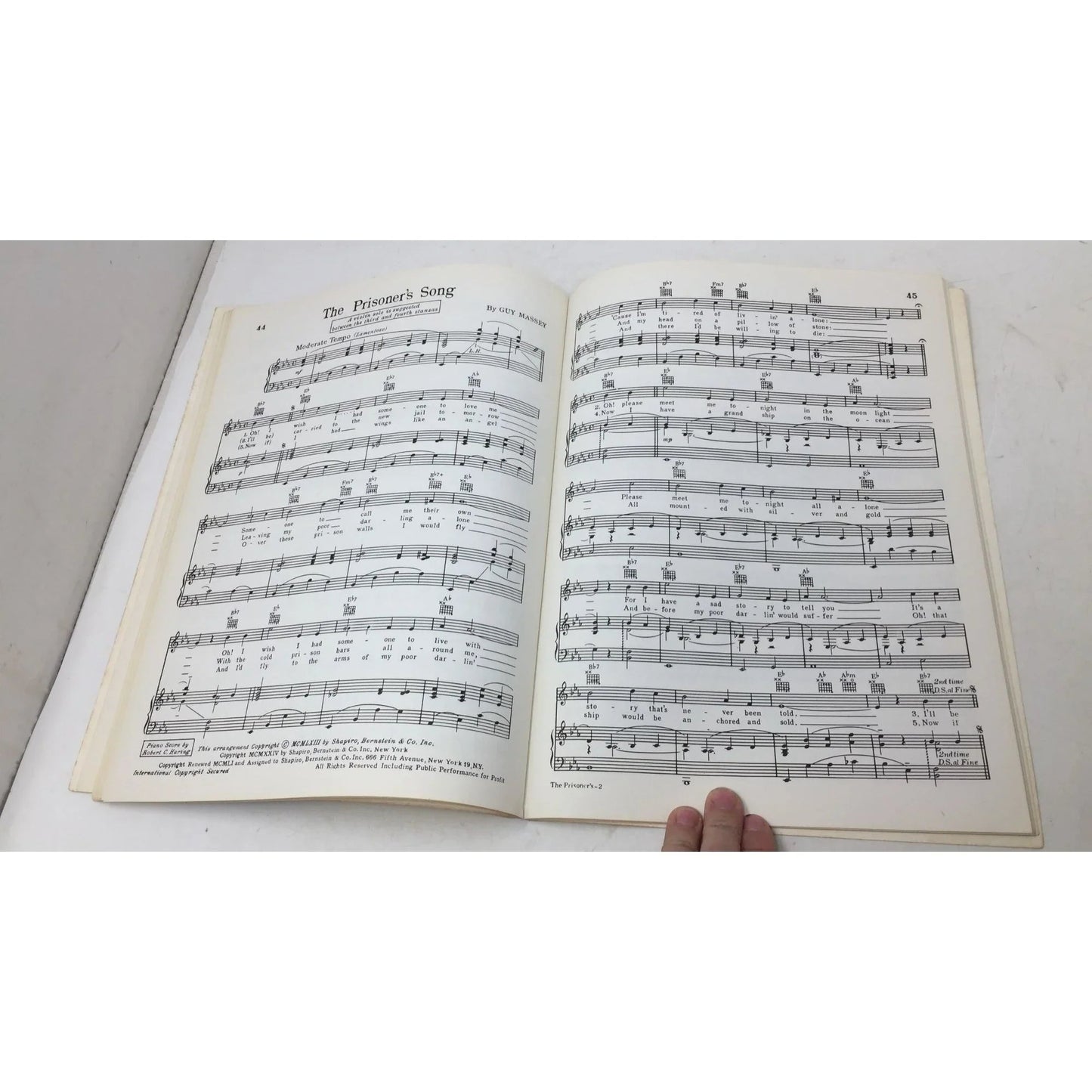 Vintage Top Pop Hits Songbook - A collection of popular standard song hits - A+ Stuff - Sheet Music - A+ Stuff