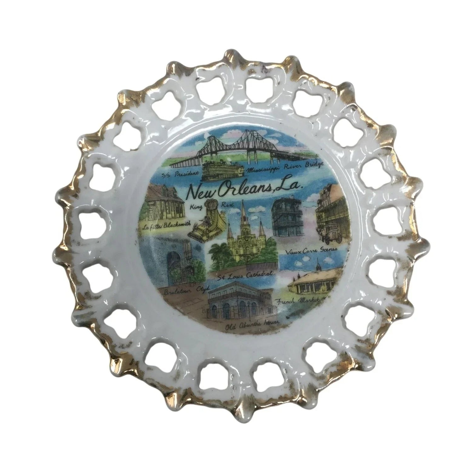 Vintage White New Orleans, La. Souvenir Collector Plate with Gold Tone Rim - A+ Stuff - Plates - A+ Stuff