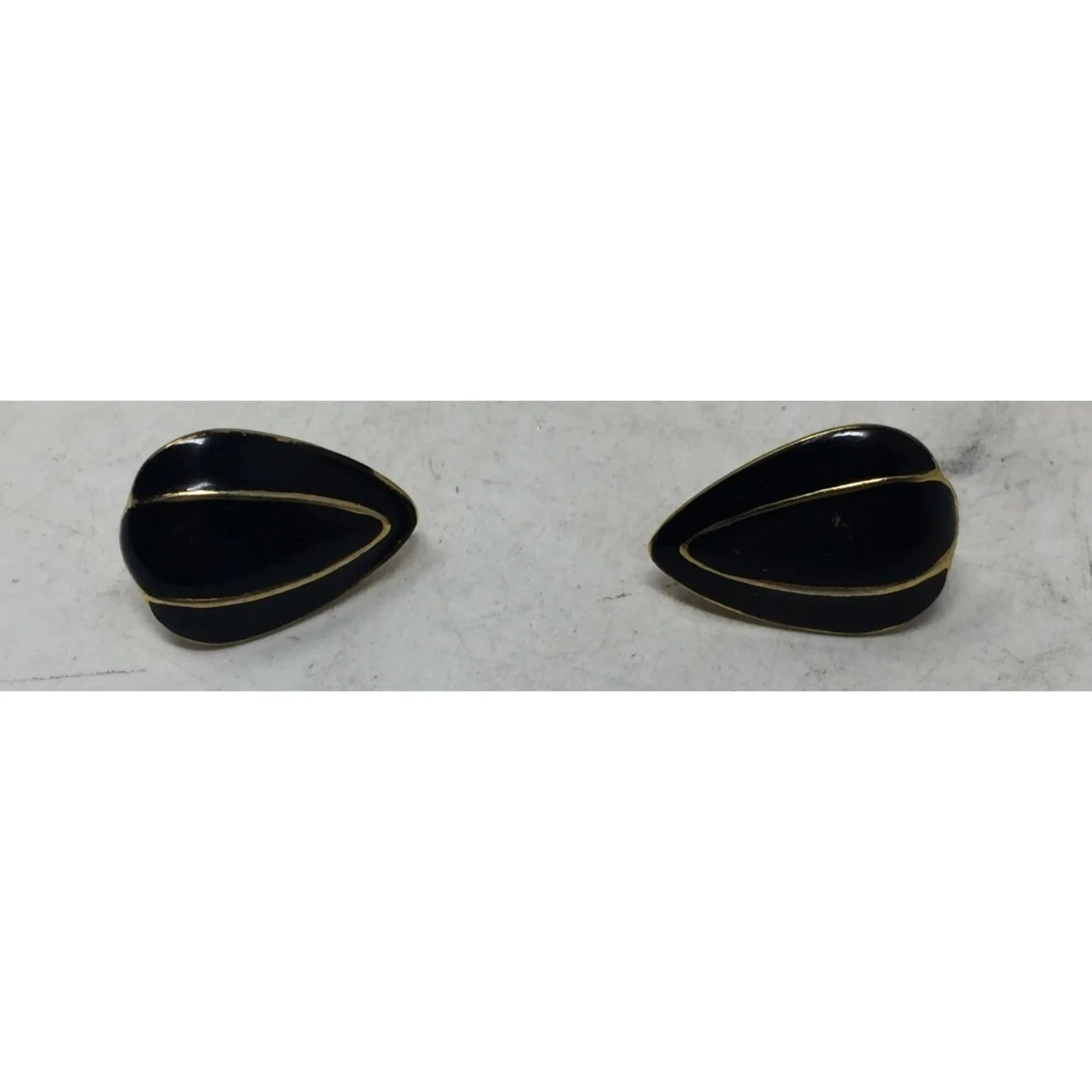 Vintage Women's Black and Gold Earrings - A+ Stuff - Earrings - A+ Stuff
