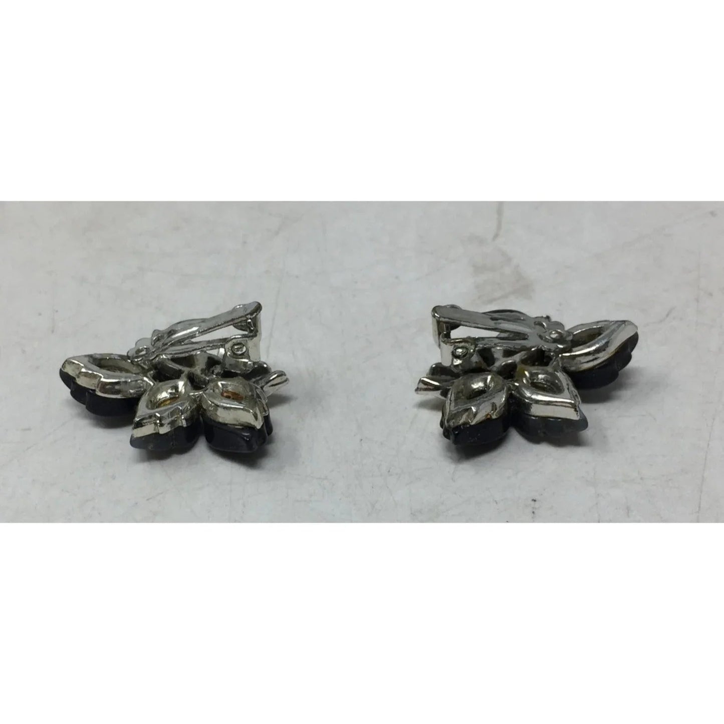 Vintage Women's Gray and Silver tone Clip On Earrings - A+ Stuff - Earrings - A+ Stuff