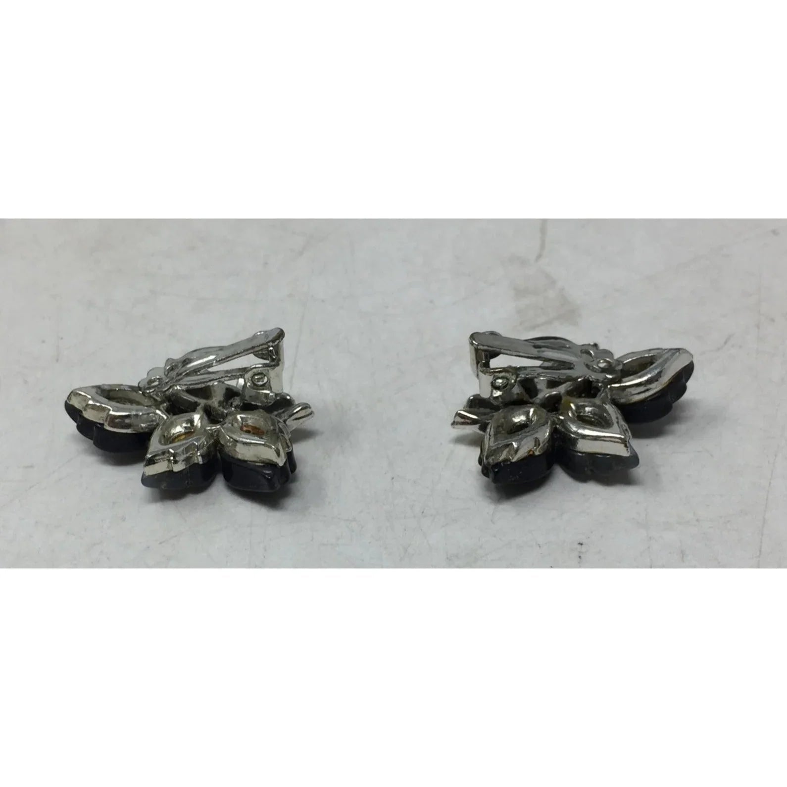 Vintage Women's Gray and Silver tone Clip On Earrings - A+ Stuff - Earrings - A+ Stuff