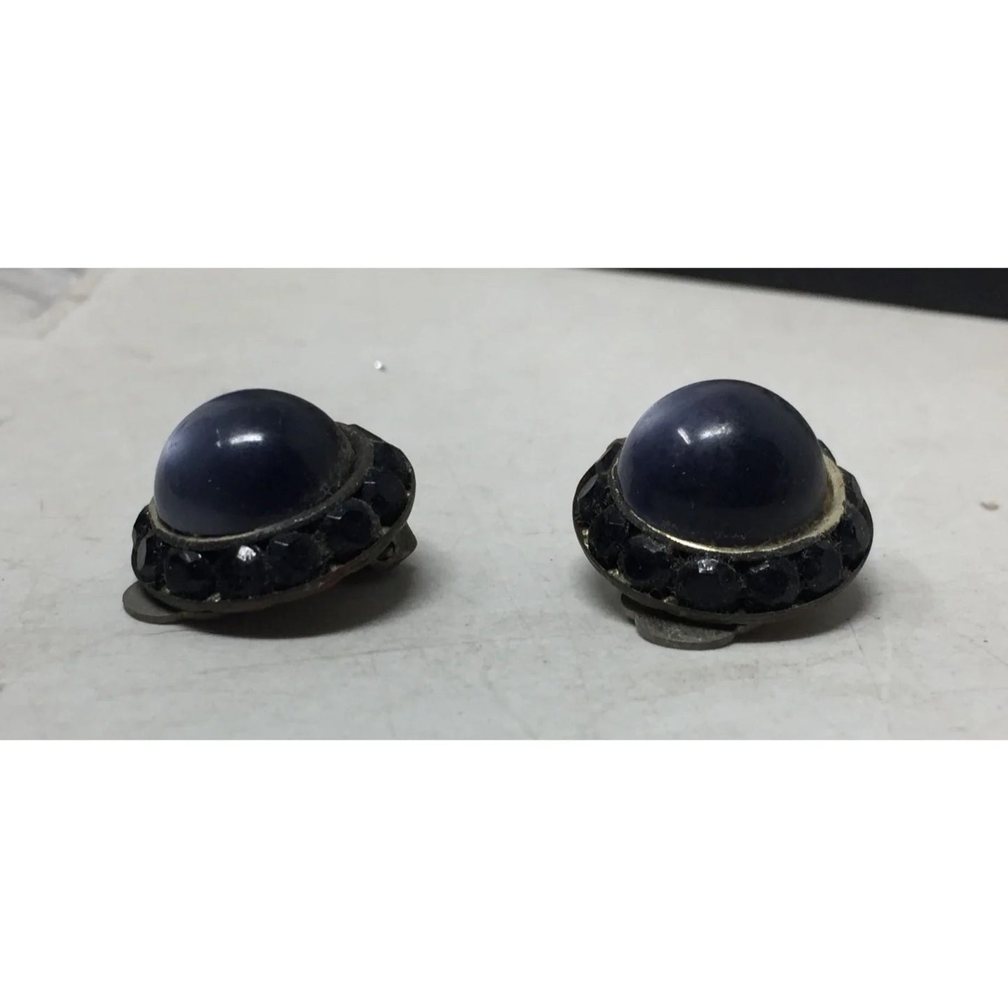 Vintage Women's Round Blue Purple Clip On Earrings with Rhinestones - A+ Stuff - earrings - A+ Stuff