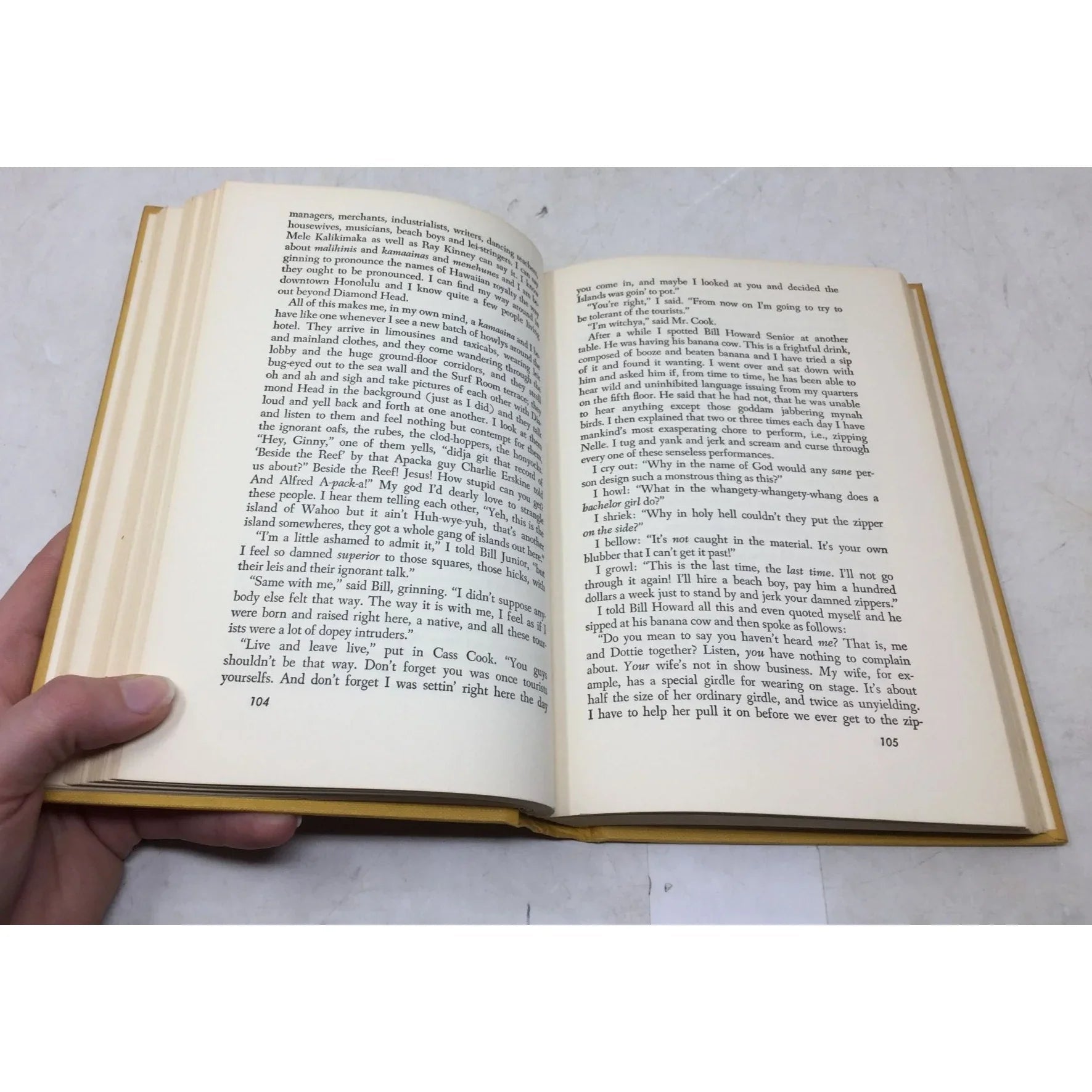 Waikiki Beachnik by H. Allen Smith - unbranded - Vintage Books - A+ Stuff