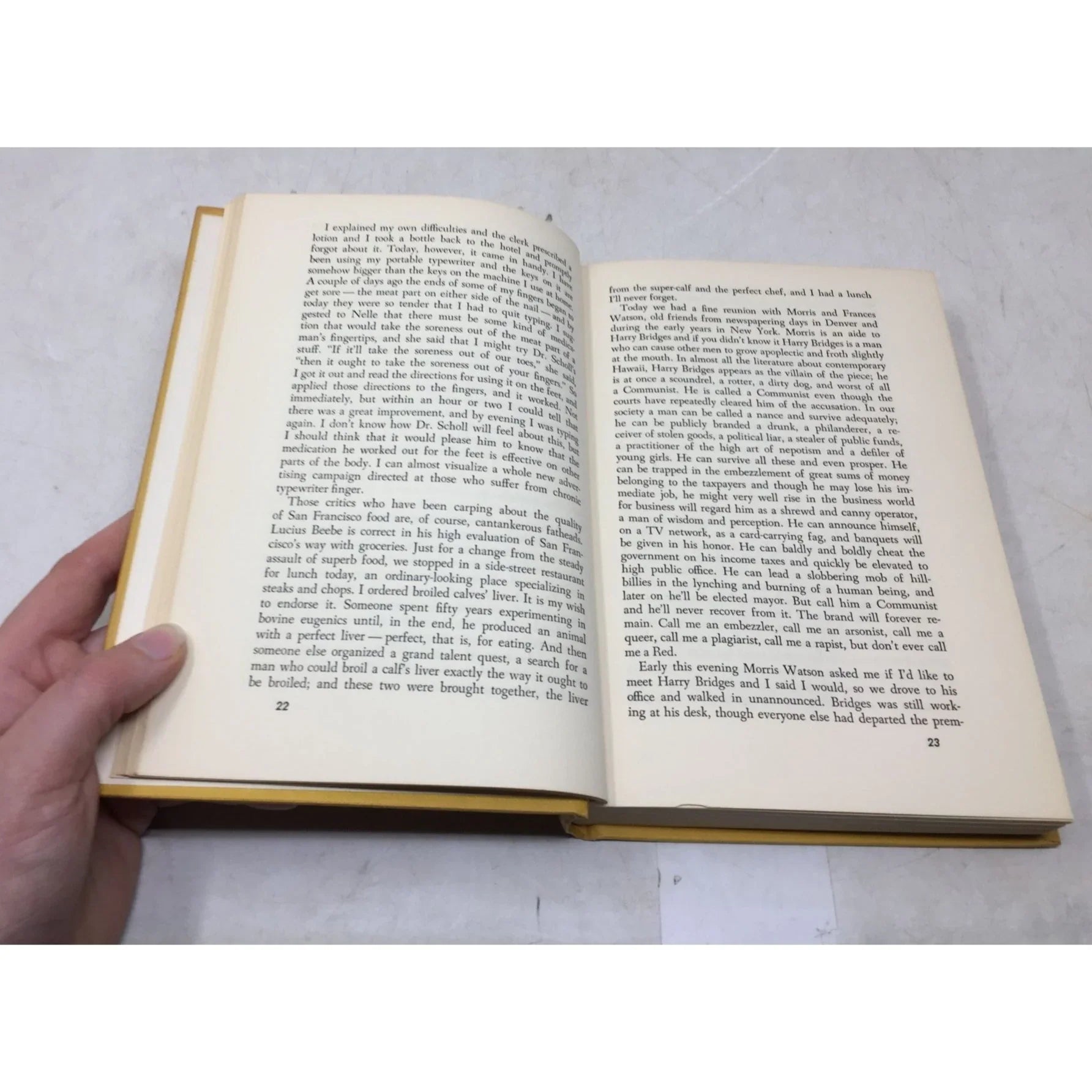 Waikiki Beachnik by H. Allen Smith - unbranded - Vintage Books - A+ Stuff