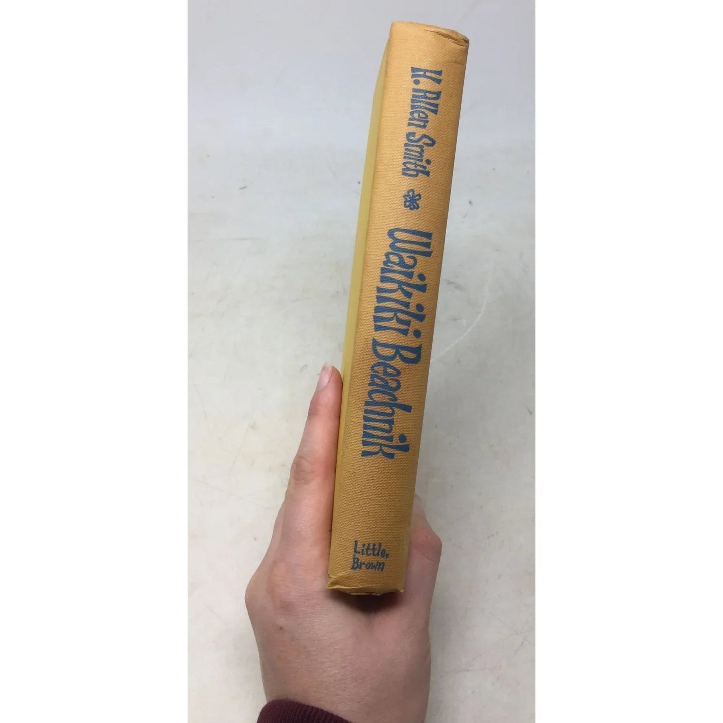 Waikiki Beachnik by H. Allen Smith - unbranded - Vintage Books - A+ Stuff