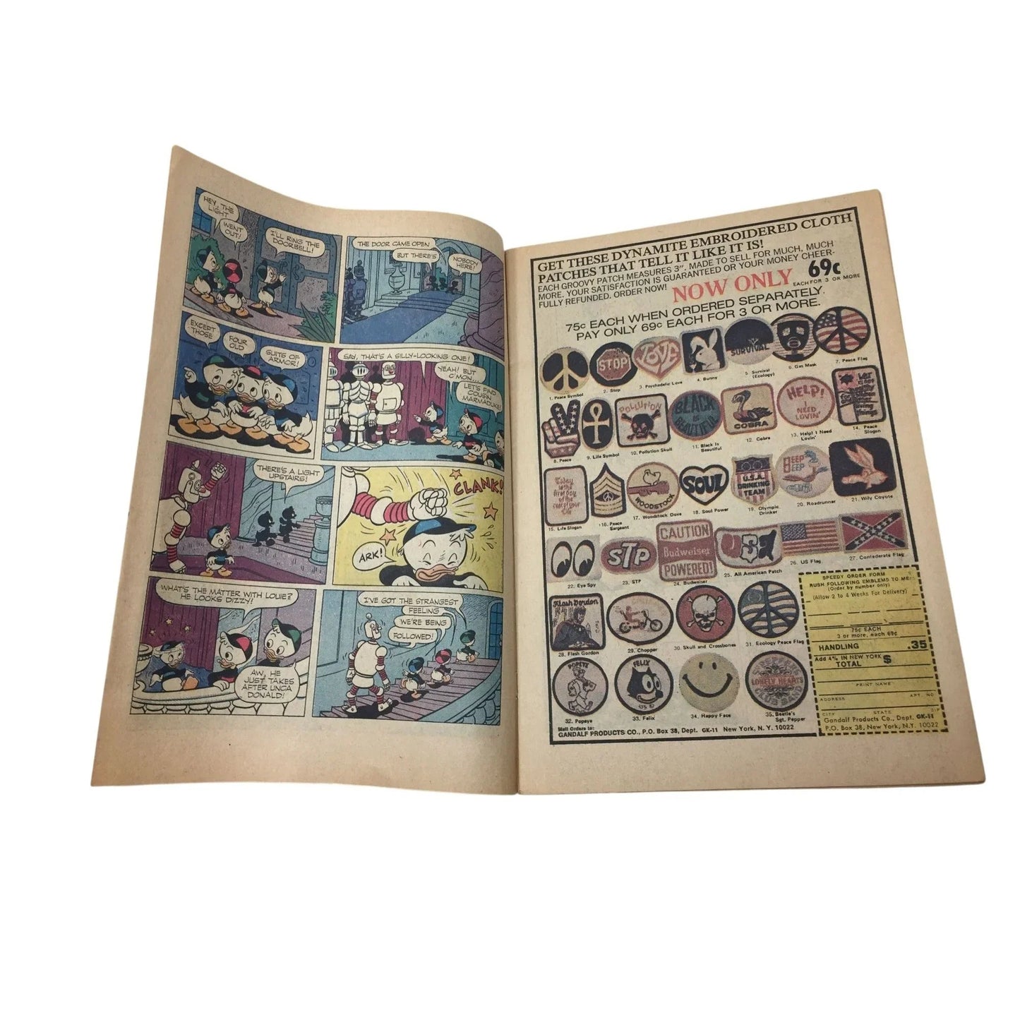 WALT DISNEY'S DONALD DUCK AND ROBERT THE ROBOT - A+ Stuff - Books - A+ Stuff