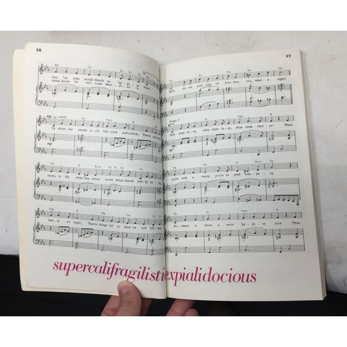 Walt Disney's Mary Poppins Pocketbook of Songs - A+ Stuff - Books - A+ Stuff
