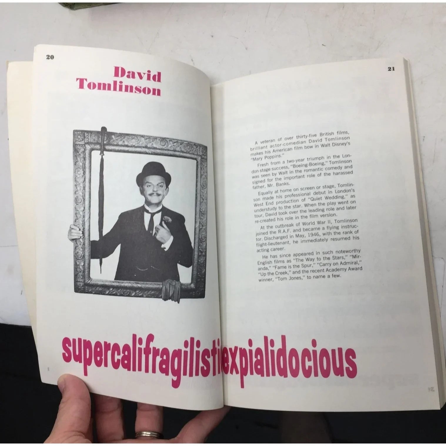 Walt Disney's Mary Poppins Pocketbook of Songs - A+ Stuff - Books - A+ Stuff