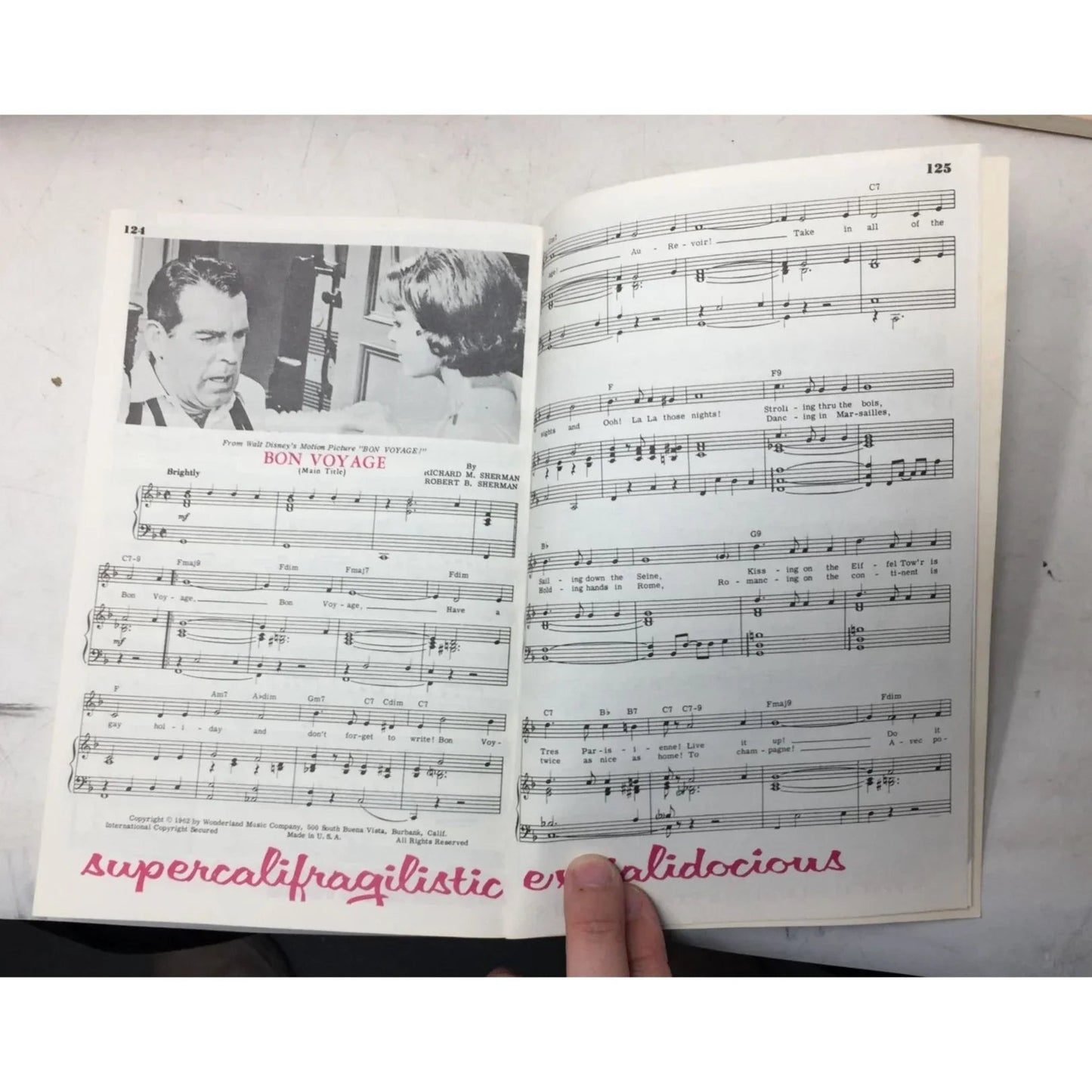 Walt Disney's Mary Poppins Pocketbook of Songs - A+ Stuff - Books - A+ Stuff