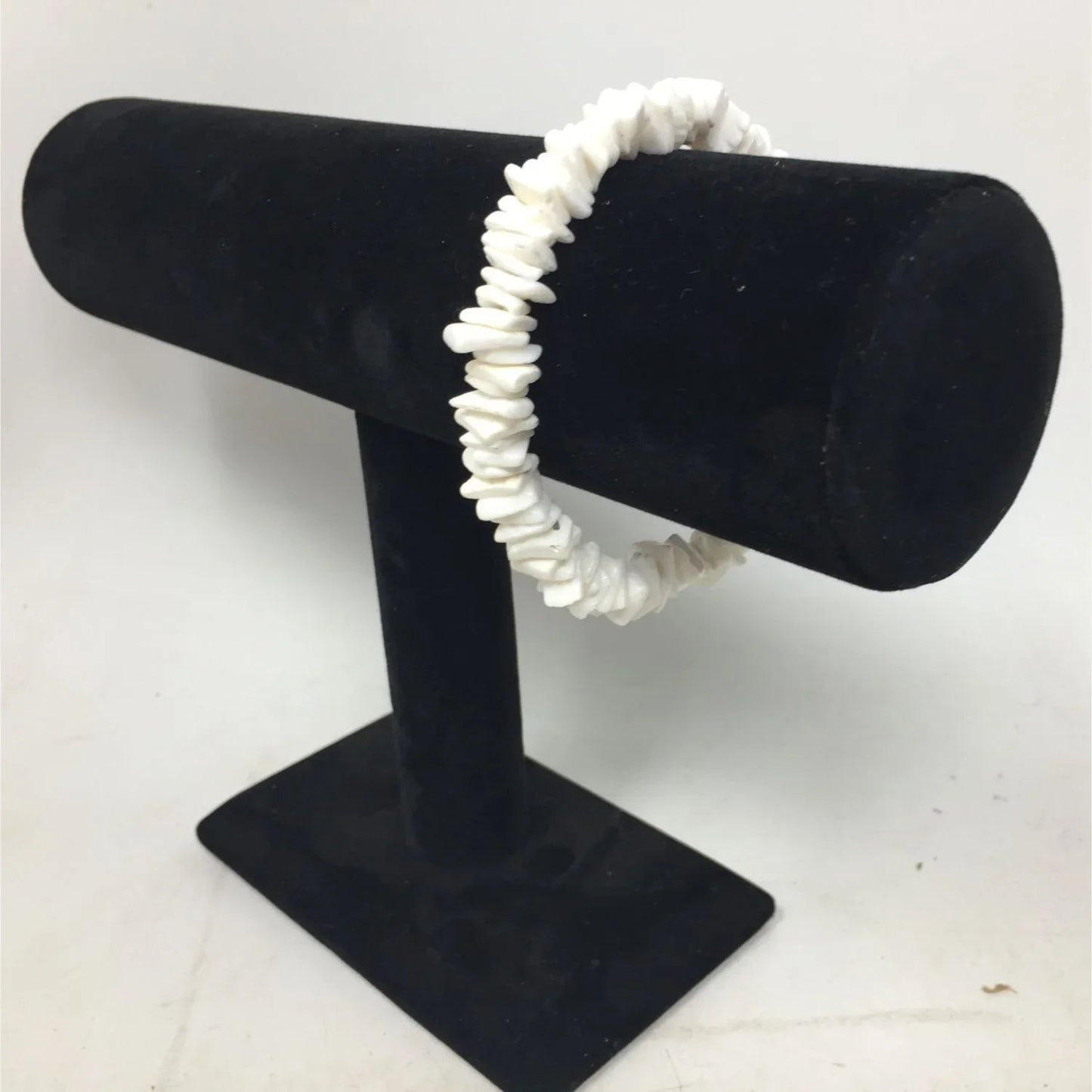 White Chunky Puka Shell Bohemian Style Bracelet - A+ Stuff - Bracelet - A+ Stuff