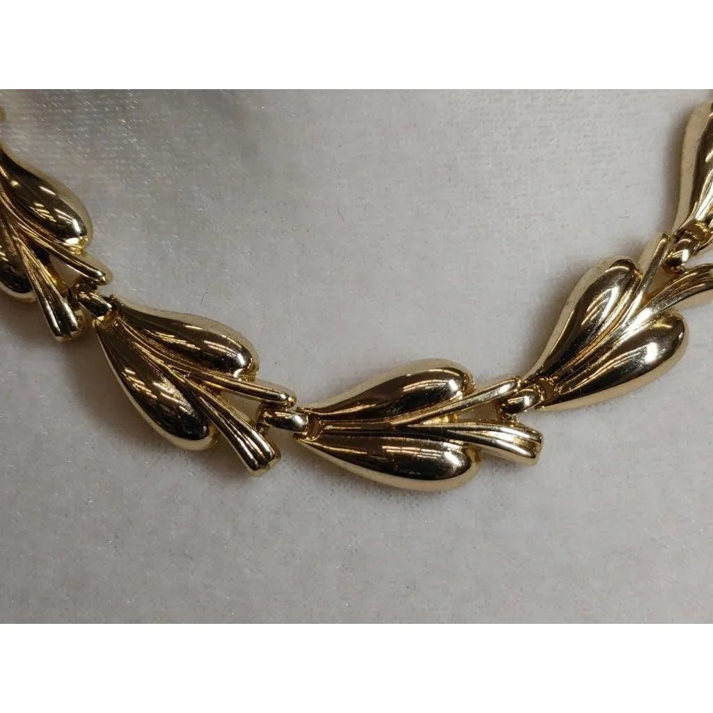 Women's Beautiful Trifari Gold Tone Leaf Design Necklace - trifari - Necklace - A+ Stuff