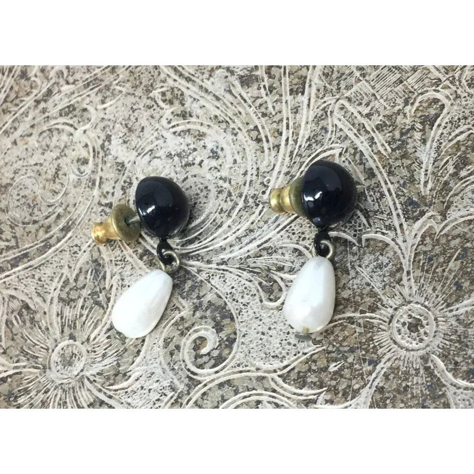 Women's Black and White Dangle Earrings with Backs - A+ Stuff - Earrings - A+ Stuff