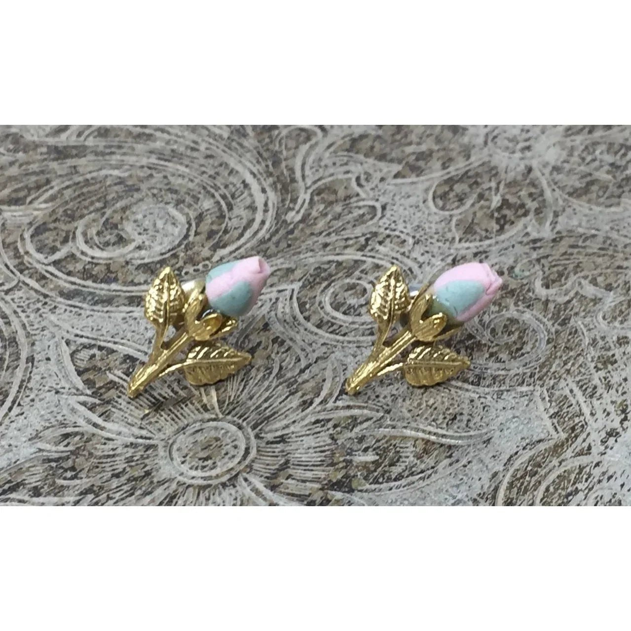 Women's Gold Tone Dainty Flower Rose Bud Stud Earrings - A+ Stuff - Earrings - A+ Stuff