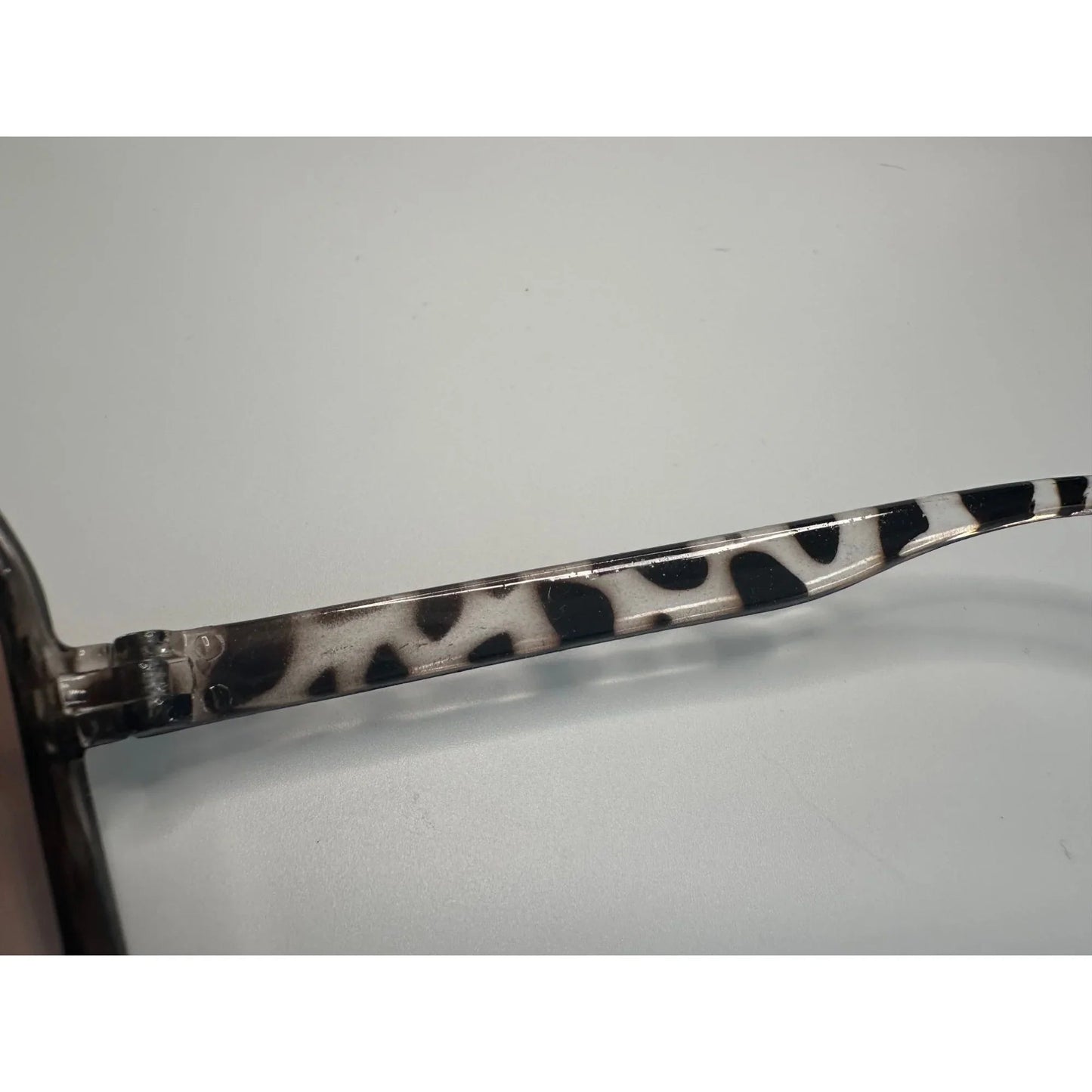 Women's Sunglasses with Large Frames - A+ Stuff - Sunglasses - A+ Stuff