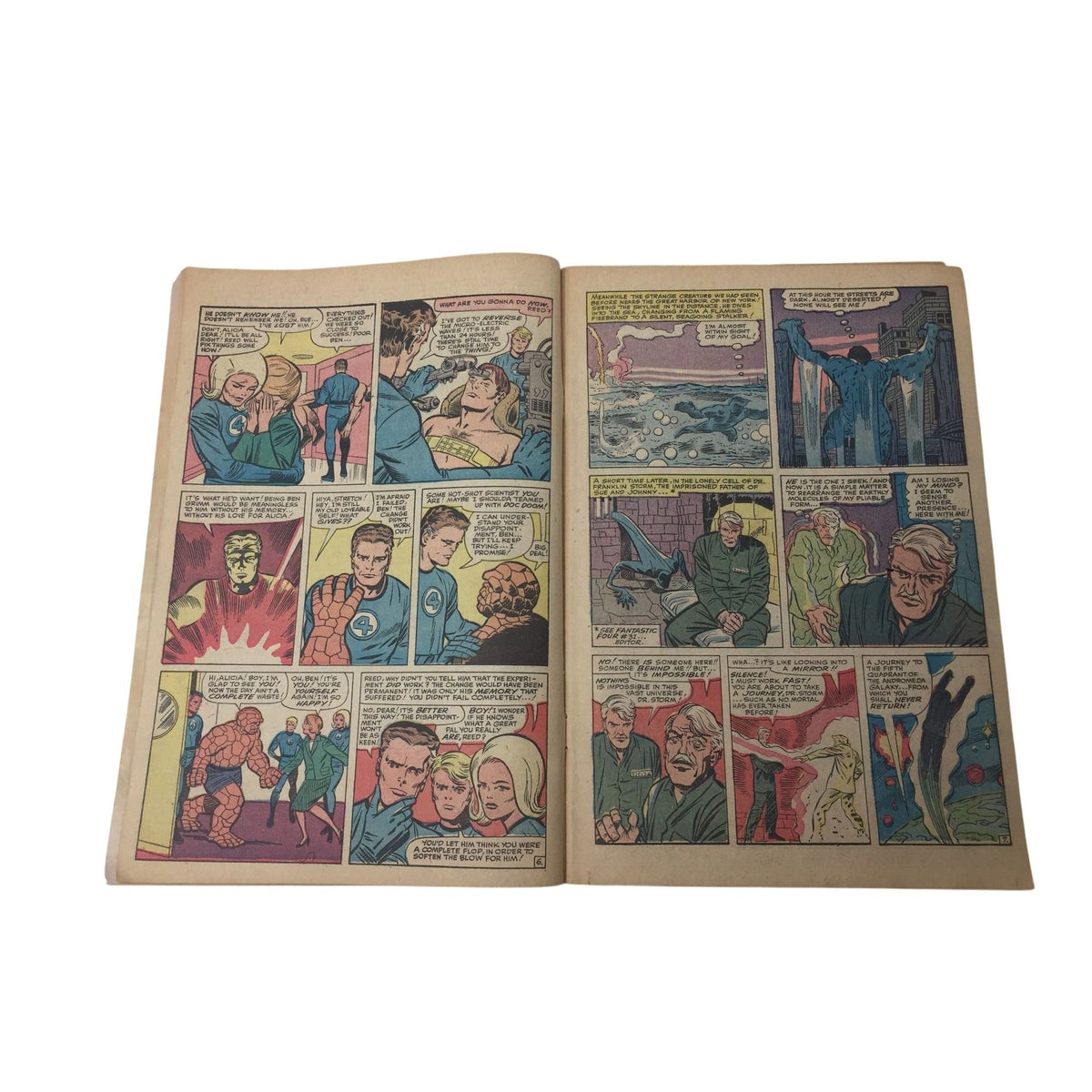 Fantastic Four #32 published by Marvel Comics Marvel Comics  A+ Stuff comic books