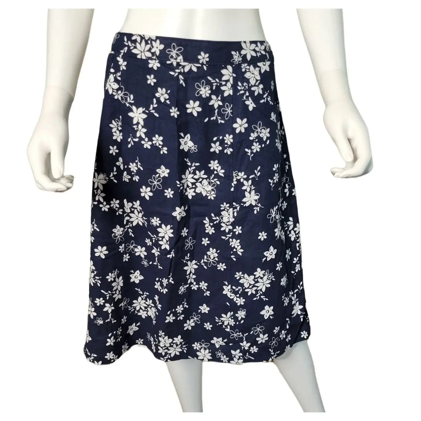 Christopher & Banks Womens Size 6 Blue Calf-Length Skirt with White Floral Pattern Size 6 Christopher & Banks