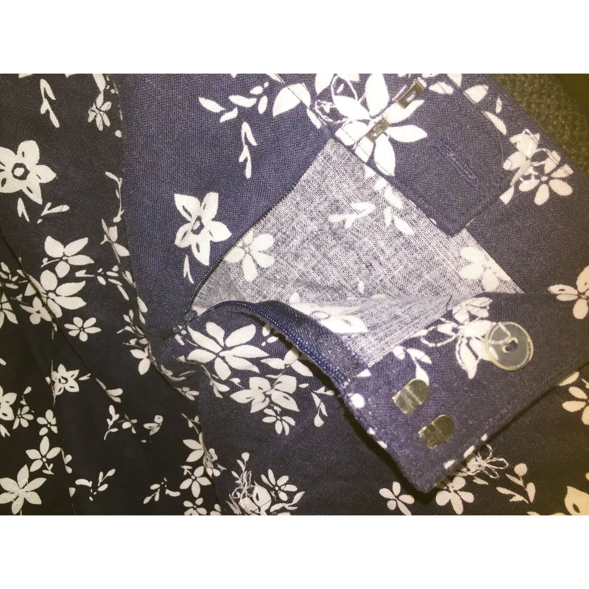 Christopher & Banks Womens Size 6 Blue Calf-Length Skirt with White Floral Pattern Size 6 Christopher & Banks