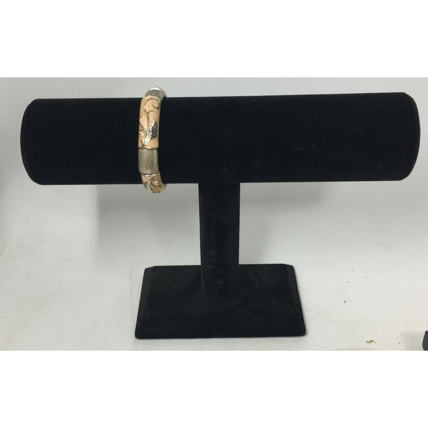 Women's Gold Tone Bangle Bracelet