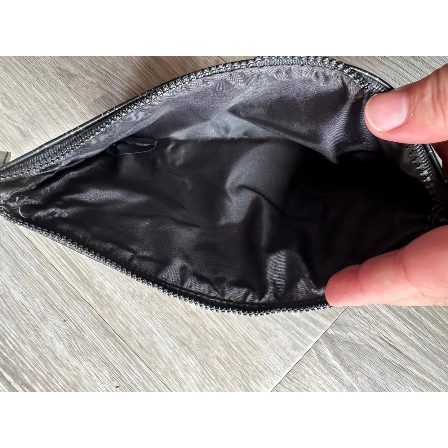 YSL Yves Saint Laurent Black Beaute Pouch - A+ Stuff