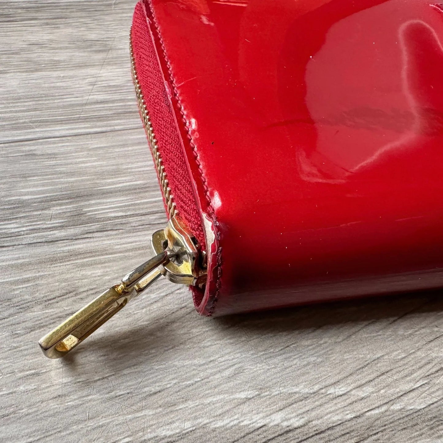 YSL Yves Saint Laurent Red Patent Leather Zippy Wallet - A+ Stuff