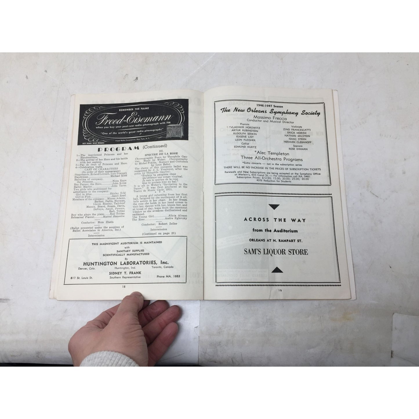 Vintage 1946 program for the Ballet Theatre performance