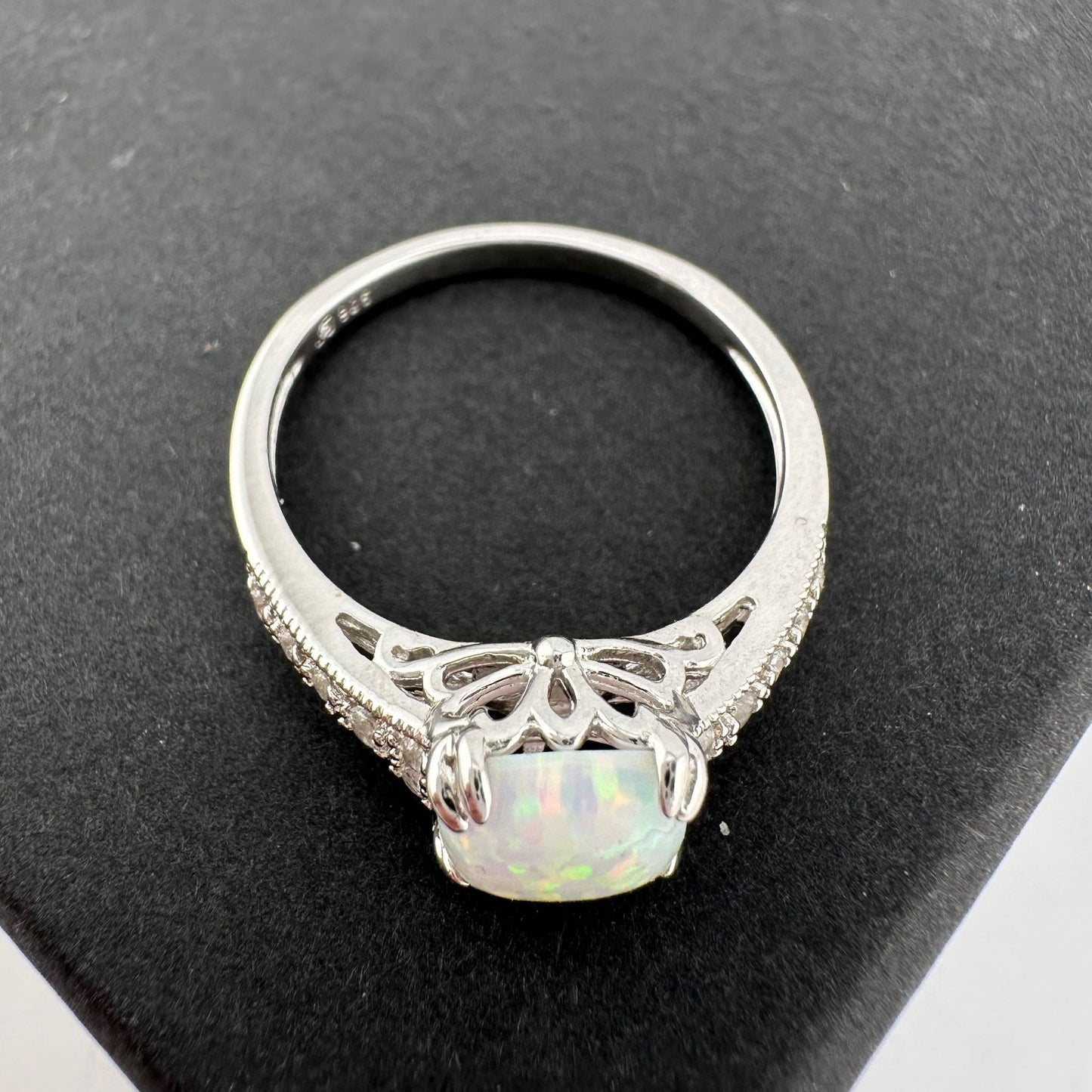 Beautiful 1.30 Carat Cushion Cut Lab Created White Opal Ring Size 7