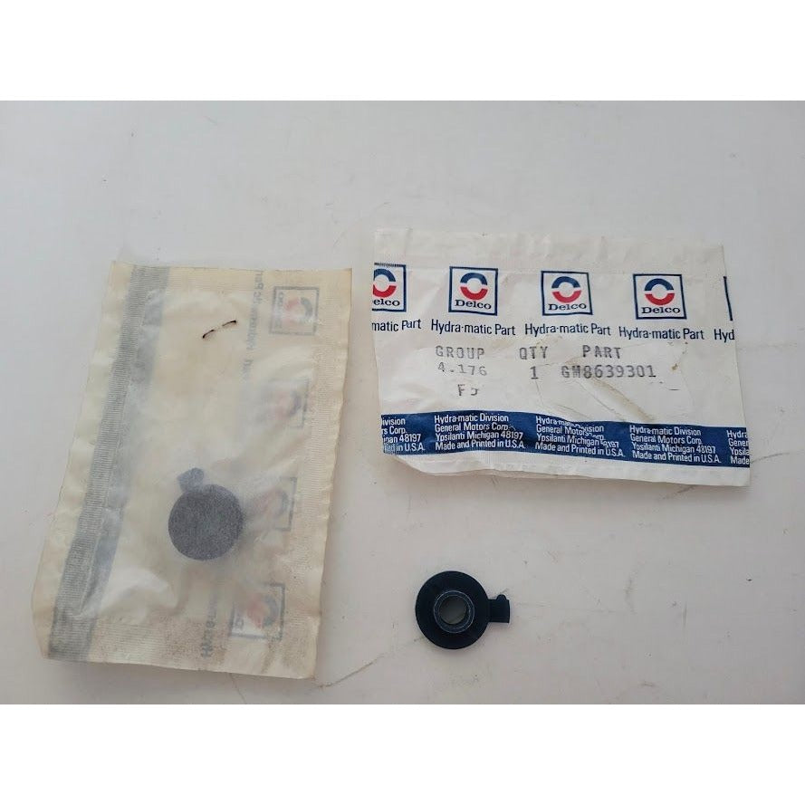 Genuine Delco Hydra-matic NOS GM vintage Auto Part no 8639301 WASHER -- GN - GR 4.176 - Discontinued General Motors OEM Replacment Auto Part