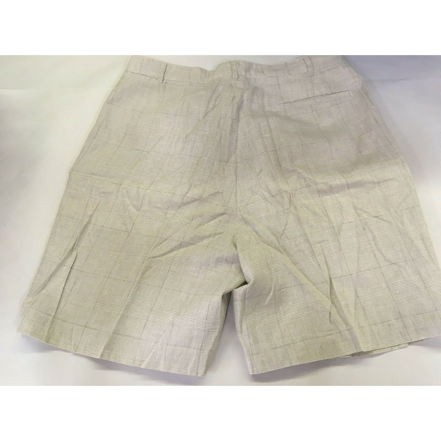 ICE Mens size 32 Casual Shorts - light plaid - longer length