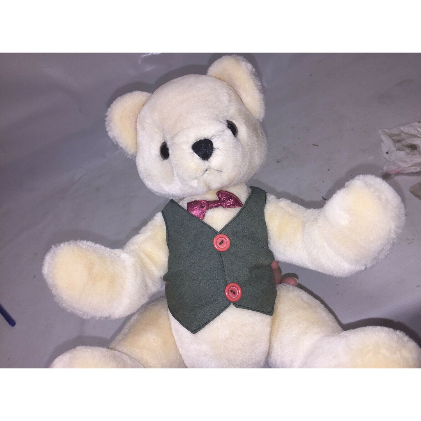 Applause 1988 jointed TEDDY BEAR plush toy w Bowtie and Vest Cute!