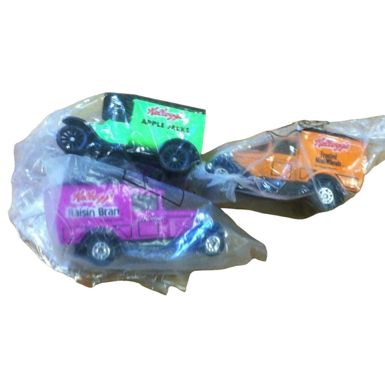 Set of 3 Kellogs Advertising Diecast Old Fashioned Cars - Apple Jacks, Raisin Bran, Frosted Mini-Wheats