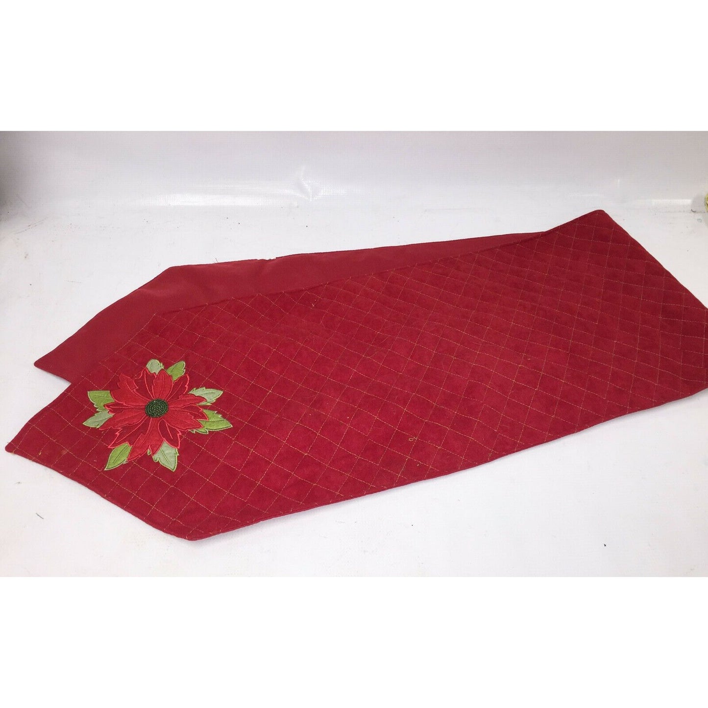 Red POINSETTIA Holiday CHRISTMAS Dining Room TABLE RUNNER Flower