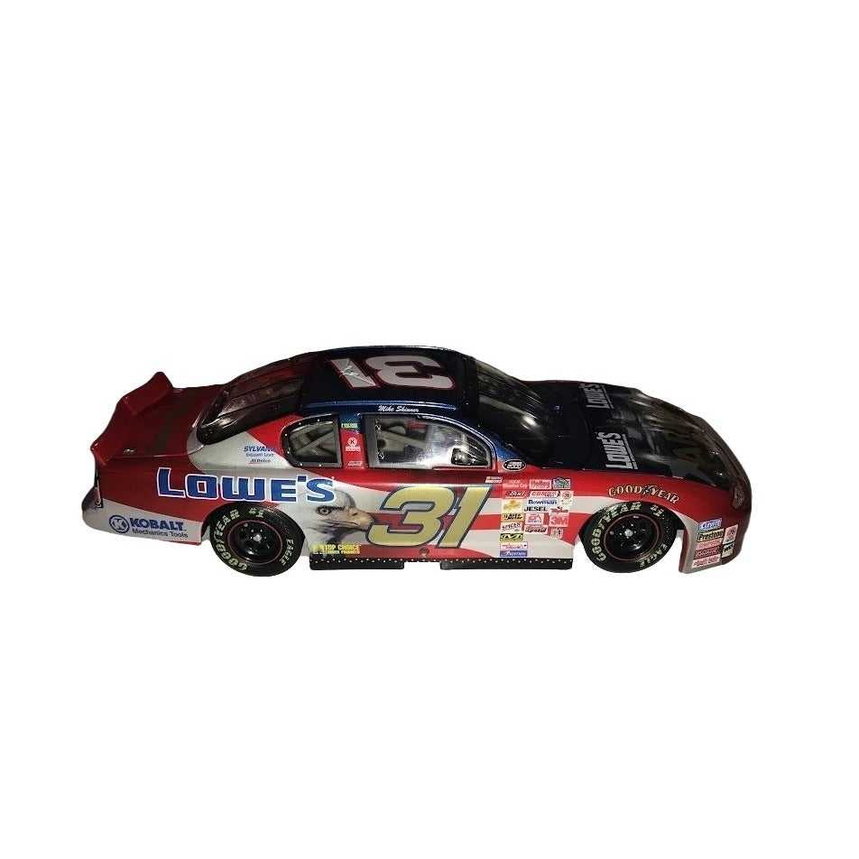 Mike Skinner - #31 Lowes - Armed Forces Army - 2000 Monte Carlo - - 1-24th scale - diecast racecar - Nascar Collectible - in box