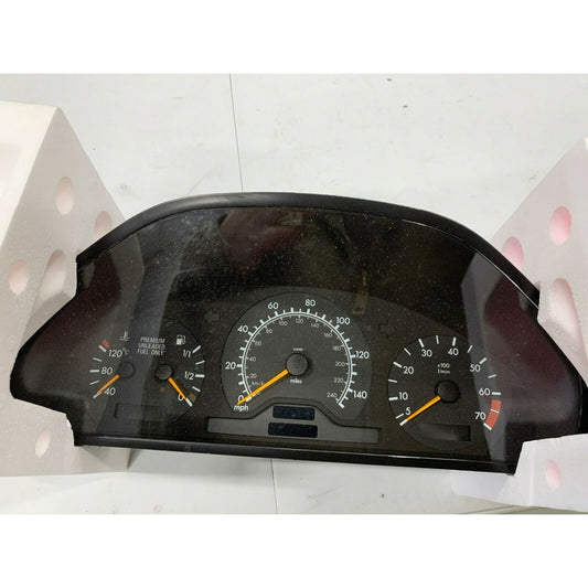 Genuine MERCEDES Benz INSTRUMENT CLUSTER Part 2025403248 Auto  Nos