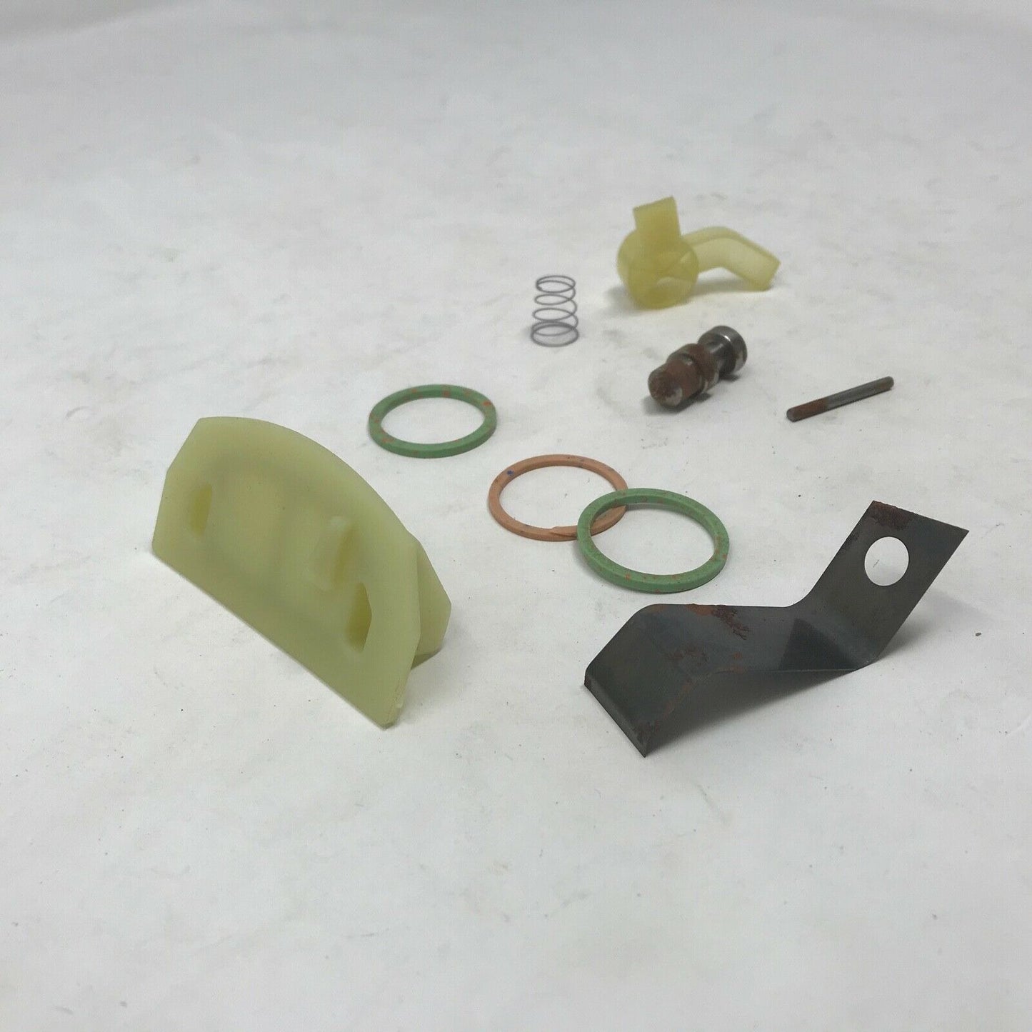 GENUINE GM Part 8643995 Transmission Case KIT Clip, Weir, Seals