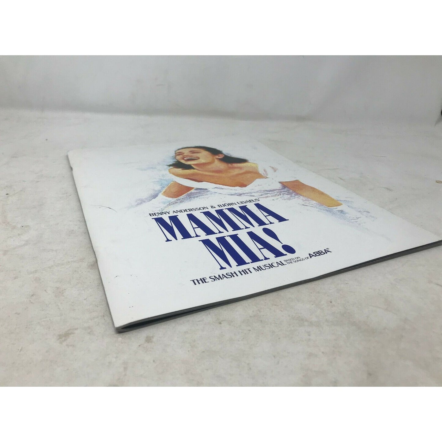 2001 MAMMA MIA Musical Brochure/Program, Pre-Owned, Booklet Play