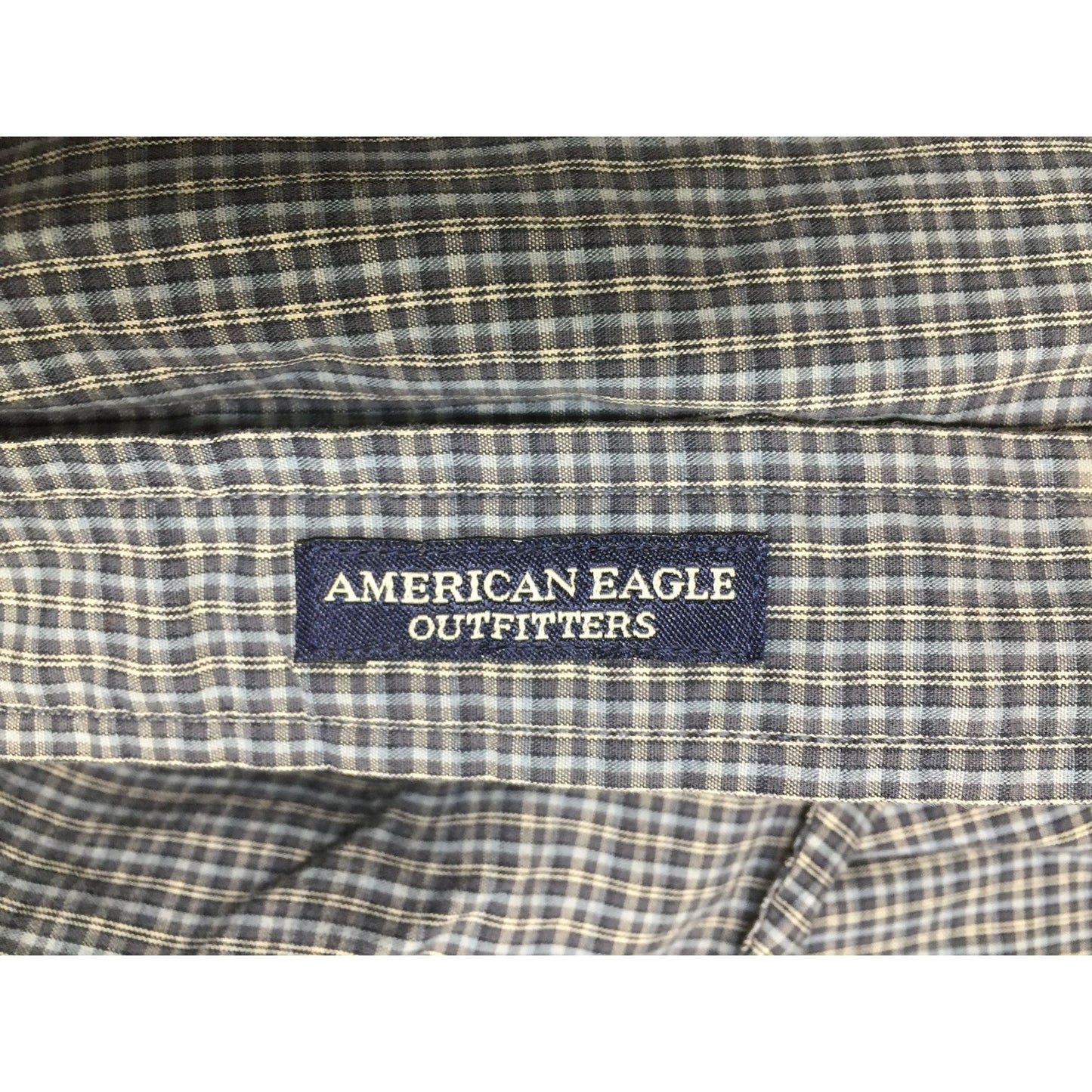 American Eagle Outfitters mens Small checkered Button Down Long Sleeve Shirt - Mens XL