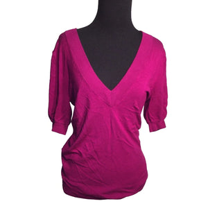 Express - Women's  XSmall Fushia Low V Neck Half Sleeve Sweater - Wide cuffs and edges