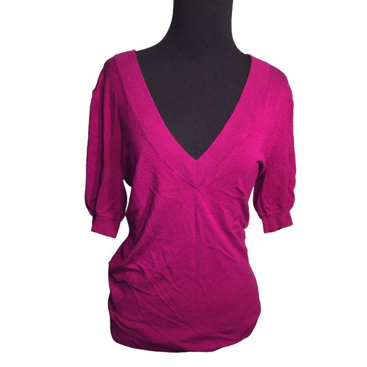 Express - Women's  XSmall Fushia Low V Neck Half Sleeve Sweater - Wide cuffs and edges