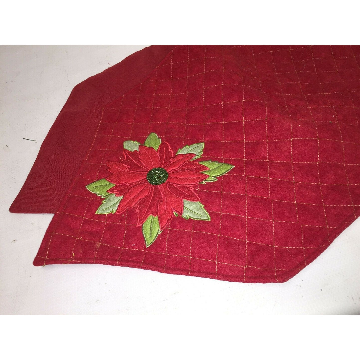 Red POINSETTIA Holiday CHRISTMAS Dining Room TABLE RUNNER Flower