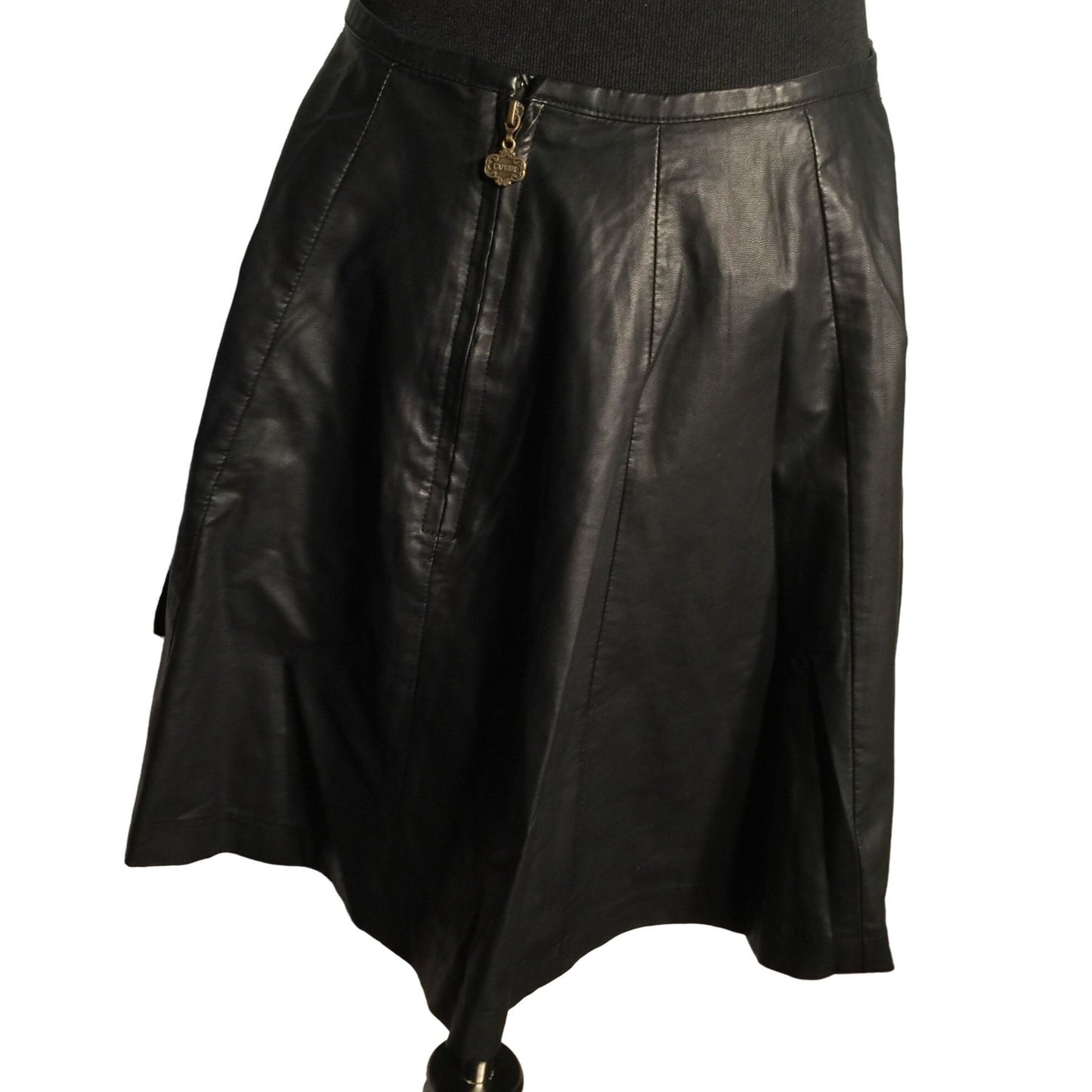 L'Amour Black leather pleated skirt - Womens size Medium