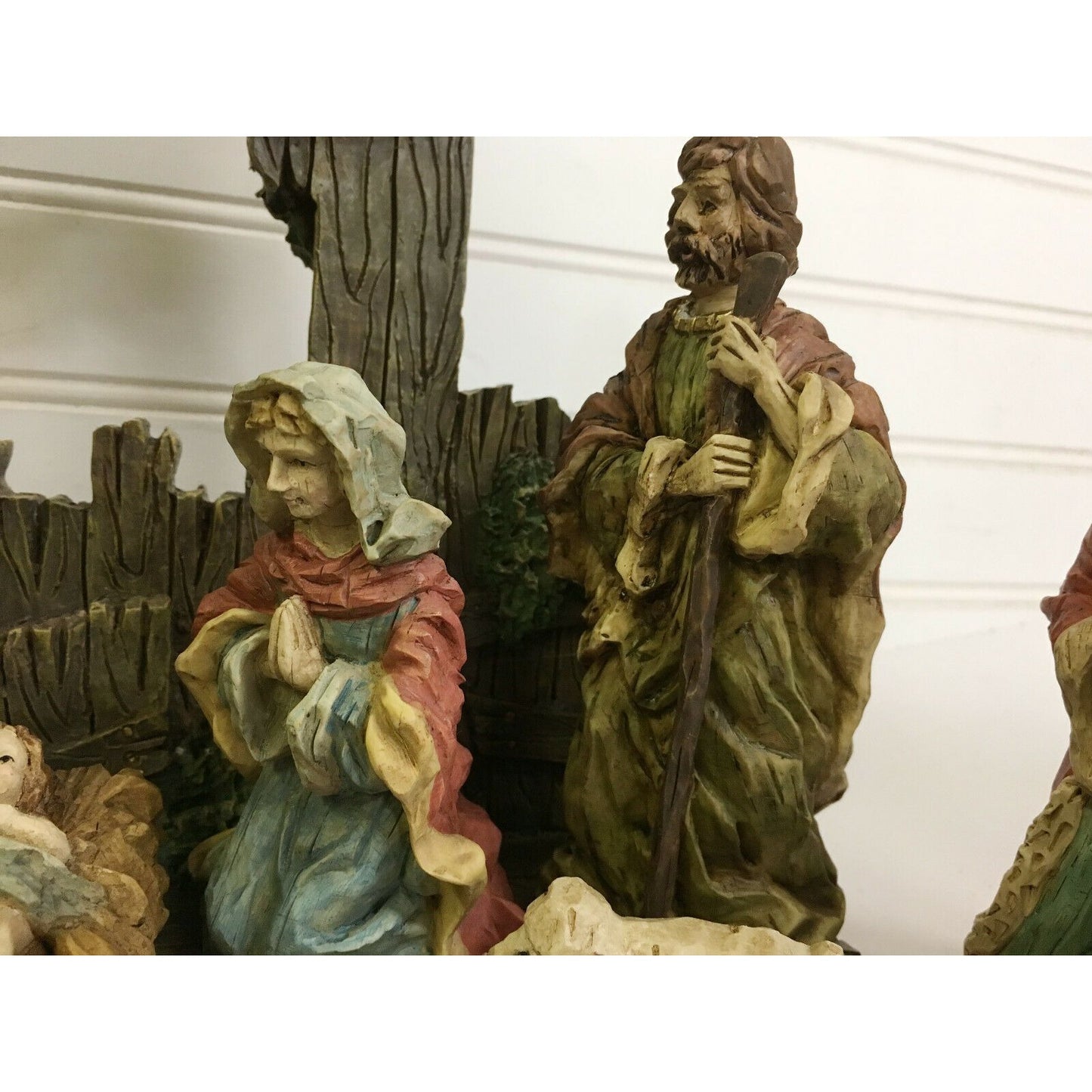 CHRISTMAS NATIVITY Scene Animals, Jesus, Mary, Angels, Joseph