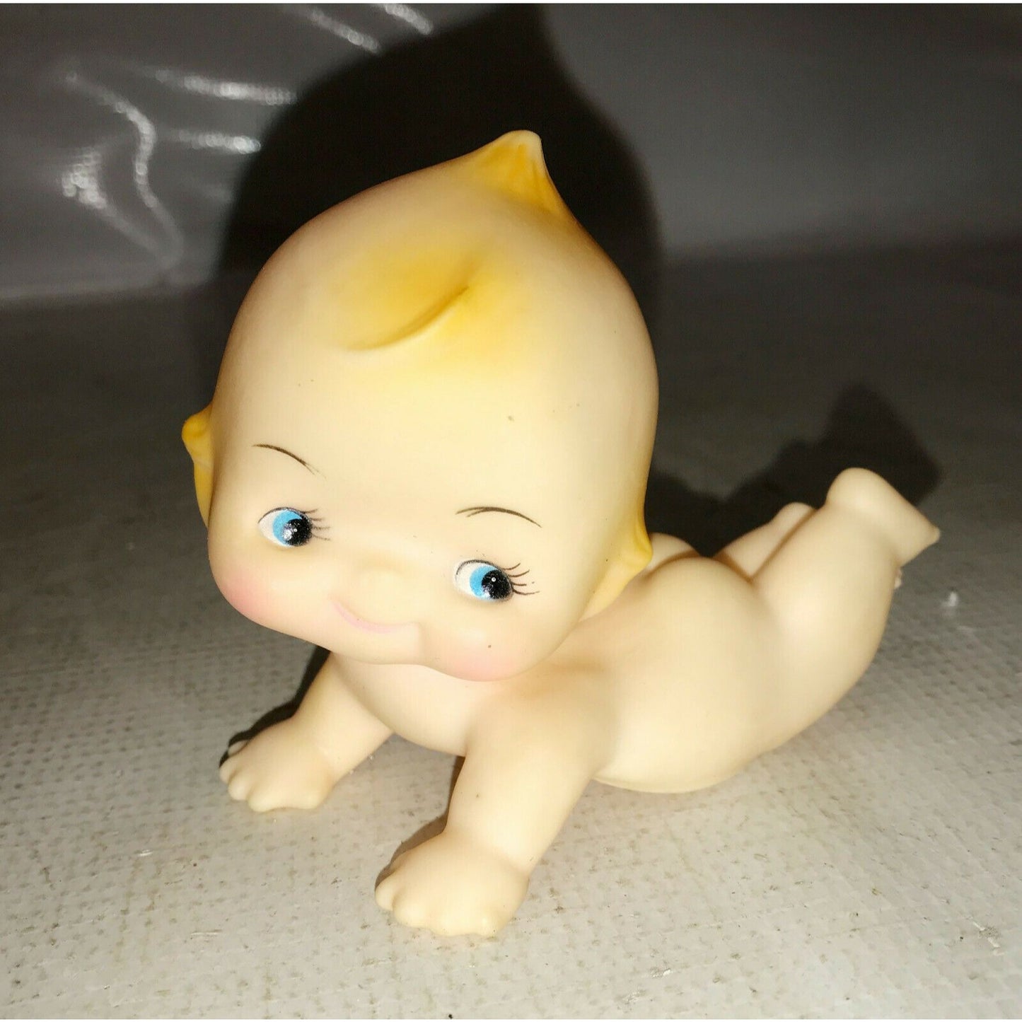 BARE BUTT Cute BABY Crawling w Sweet Face & BLUE EYES Squeaker