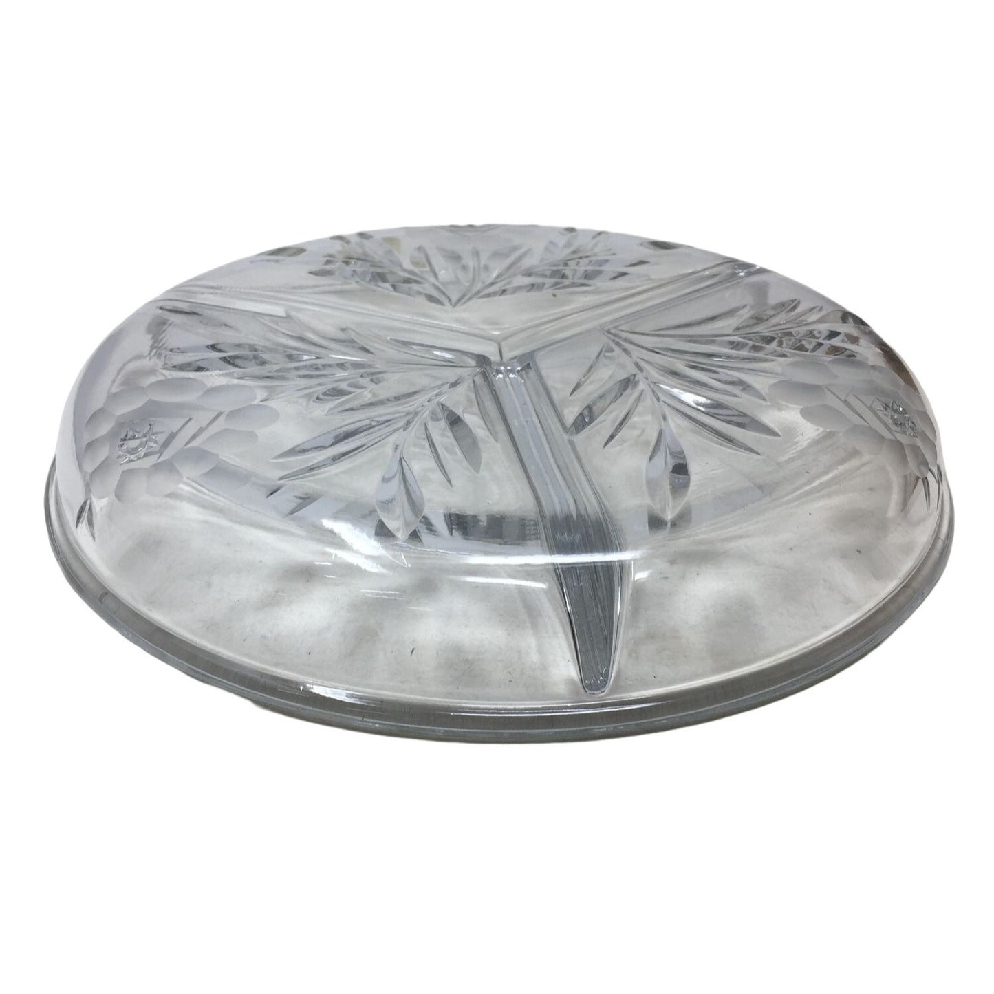 House of Global Art (Germany) Hand Cut Crystal Segmented Dish (9")