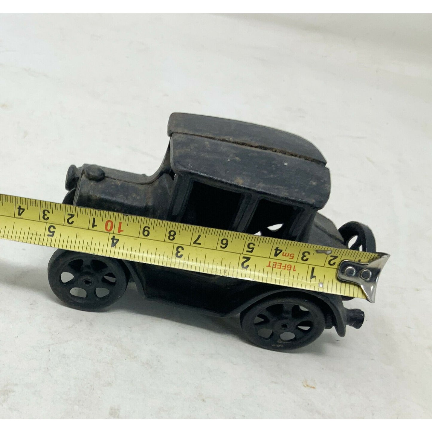 Vintage CAST IRON Model ANTIQUE CAR Metal Car Collectible