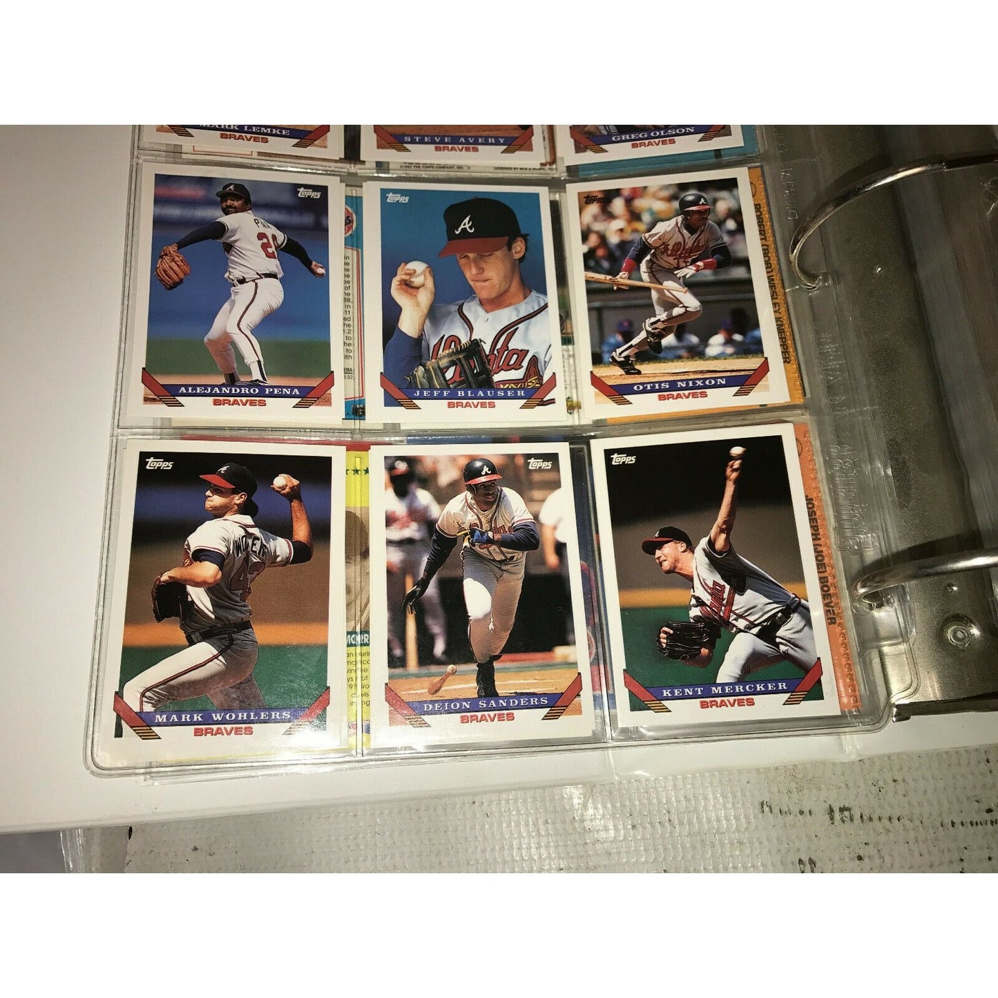 LARGE Binder BASEBALL Cards MLB Mvp Sandberg, Griffey, Sanders,