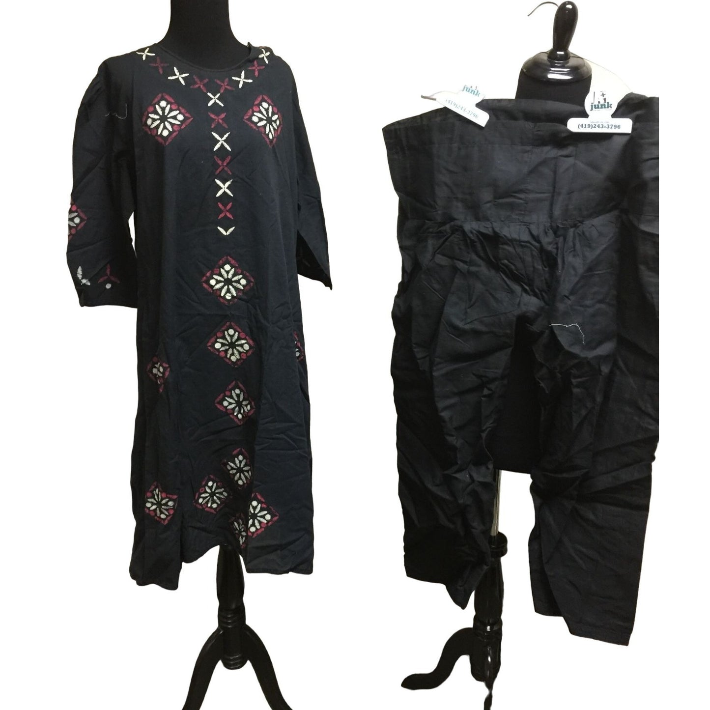 Black Cotton Kaftan (caftan) with red and white Stamped snowflake / red pattern