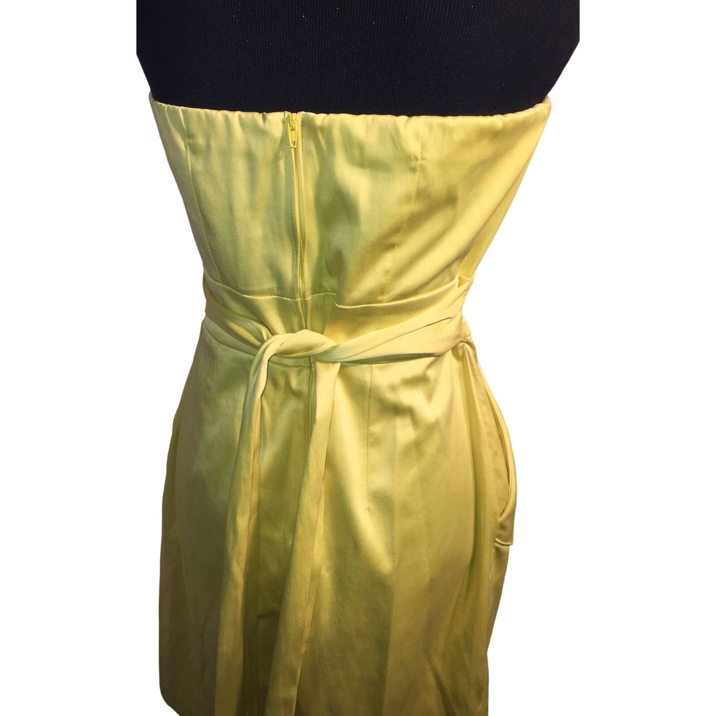 Fun Yellow Sleeveless Party cocktail Dress - Women's size 7